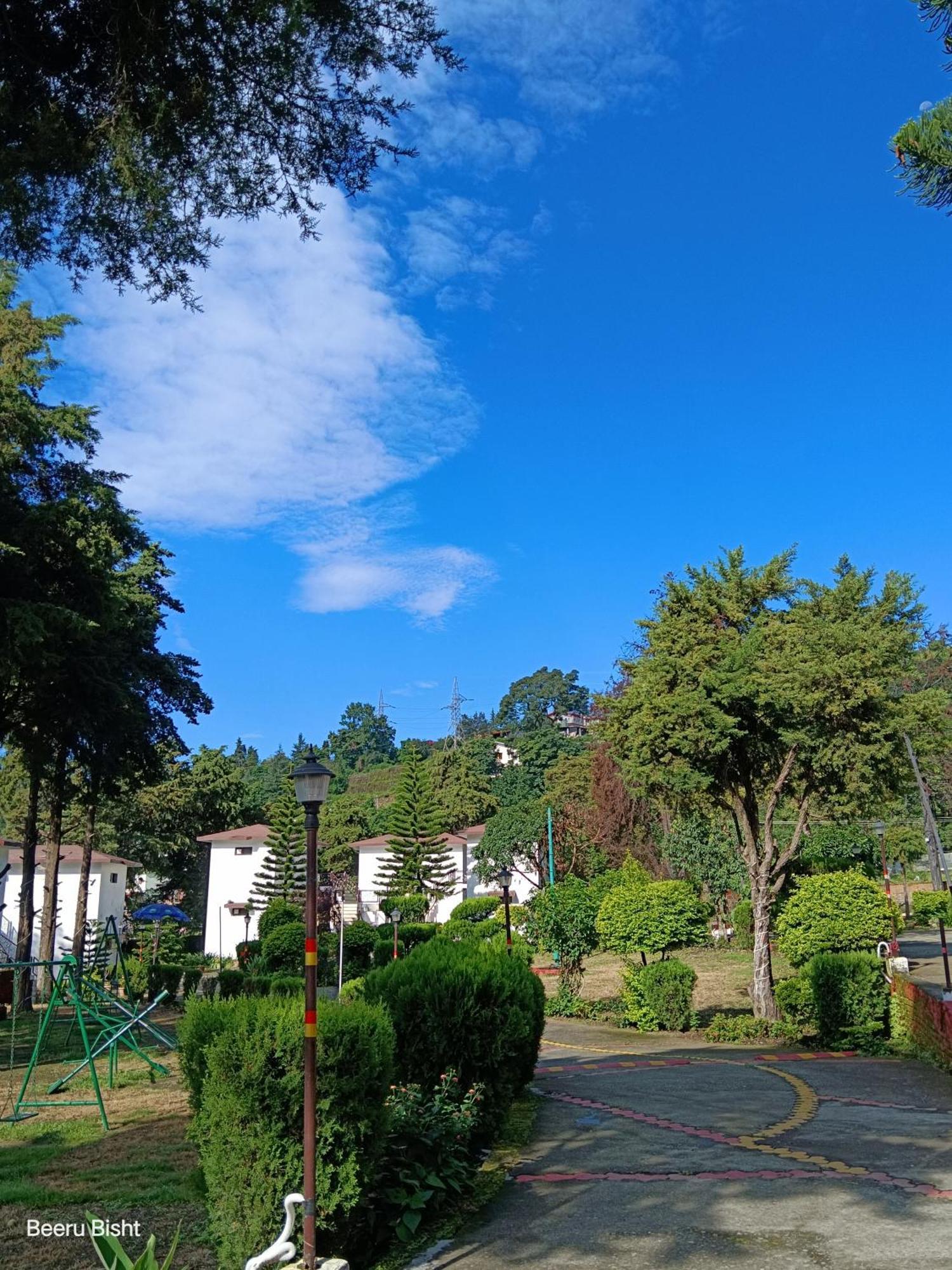 Shikha Resort Ewentbliz Bhīm Tāl Exterior foto