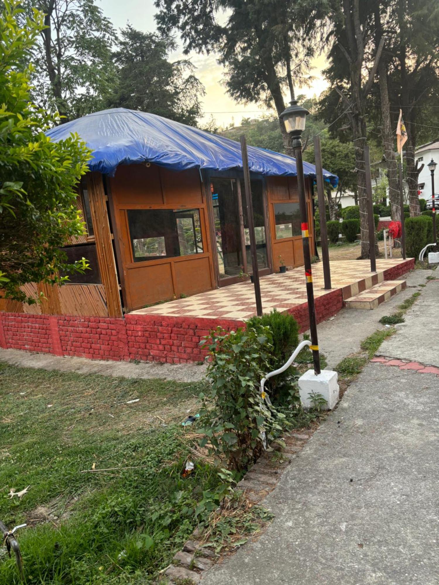 Shikha Resort Ewentbliz Bhīm Tāl Exterior foto